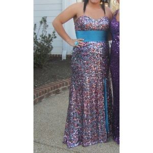 Plus size Prom dress